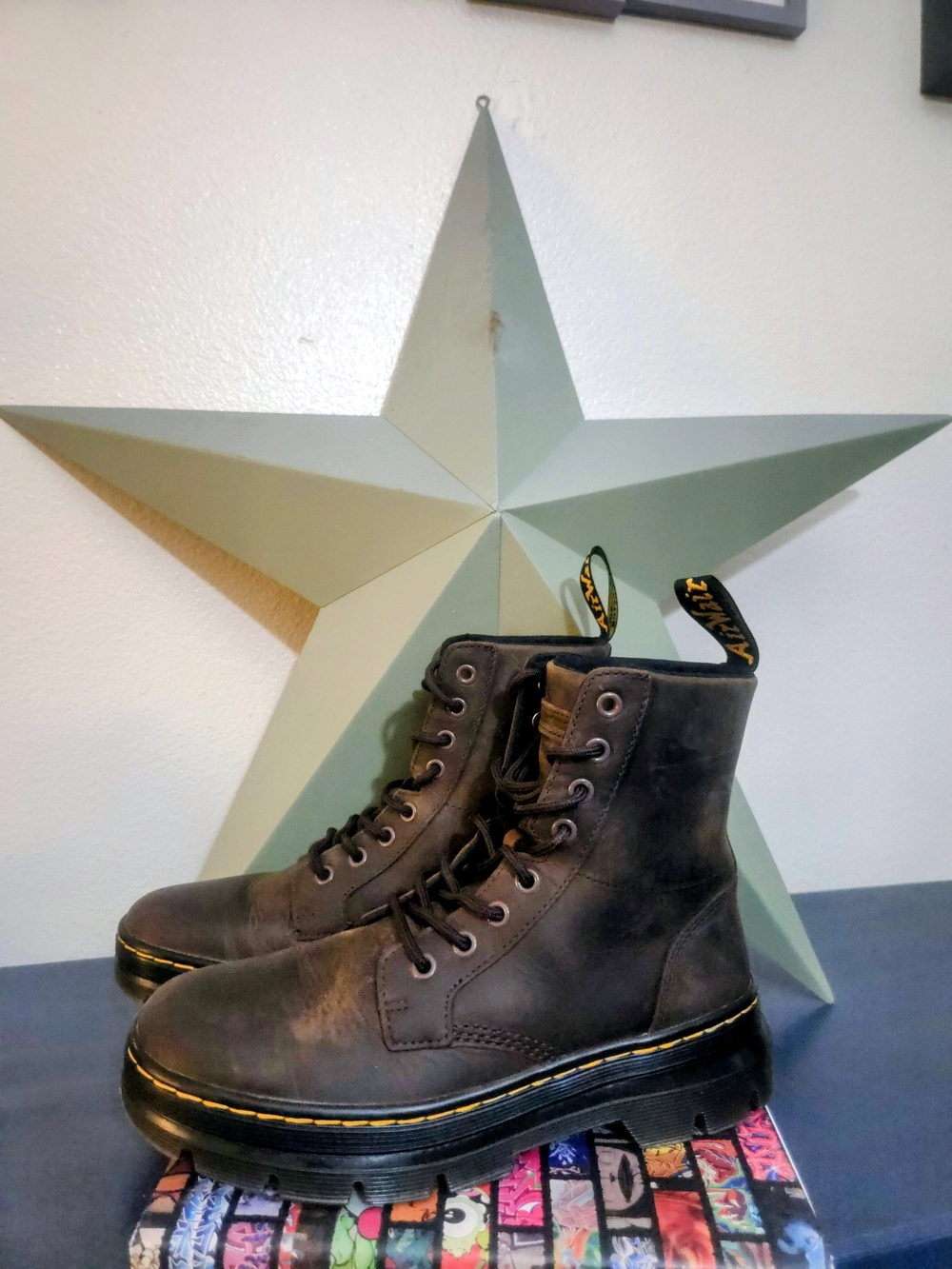 Title: Dr. Martens Combs Crazy Horse Leather Casual Boots - Dark Brown / Gaucho